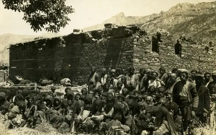 38 filminden kare